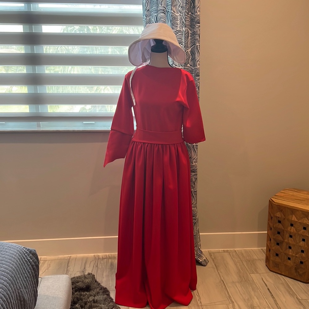 Handmaid’s Tale Full Costume - Size Small
